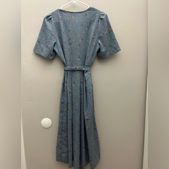 OAK + FORT Blue and Pink Floral Dress - Picture 4 of 4